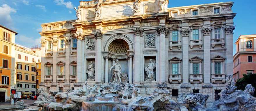 Trevi Fountain the largest fountain in Rome, Italy Trevi Fountain the largest fountain in Rome, Italy