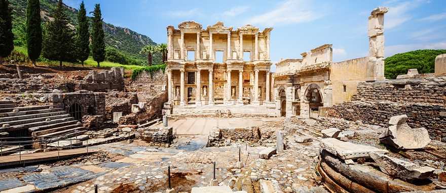 Celsus Library in Ephesus, Turkey Ruins of Celsus Library in Ephesus, Turkey