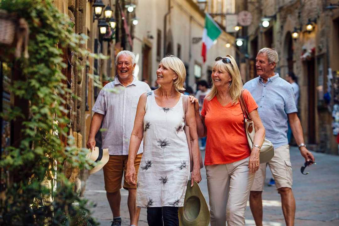 Two senior couples in Italy